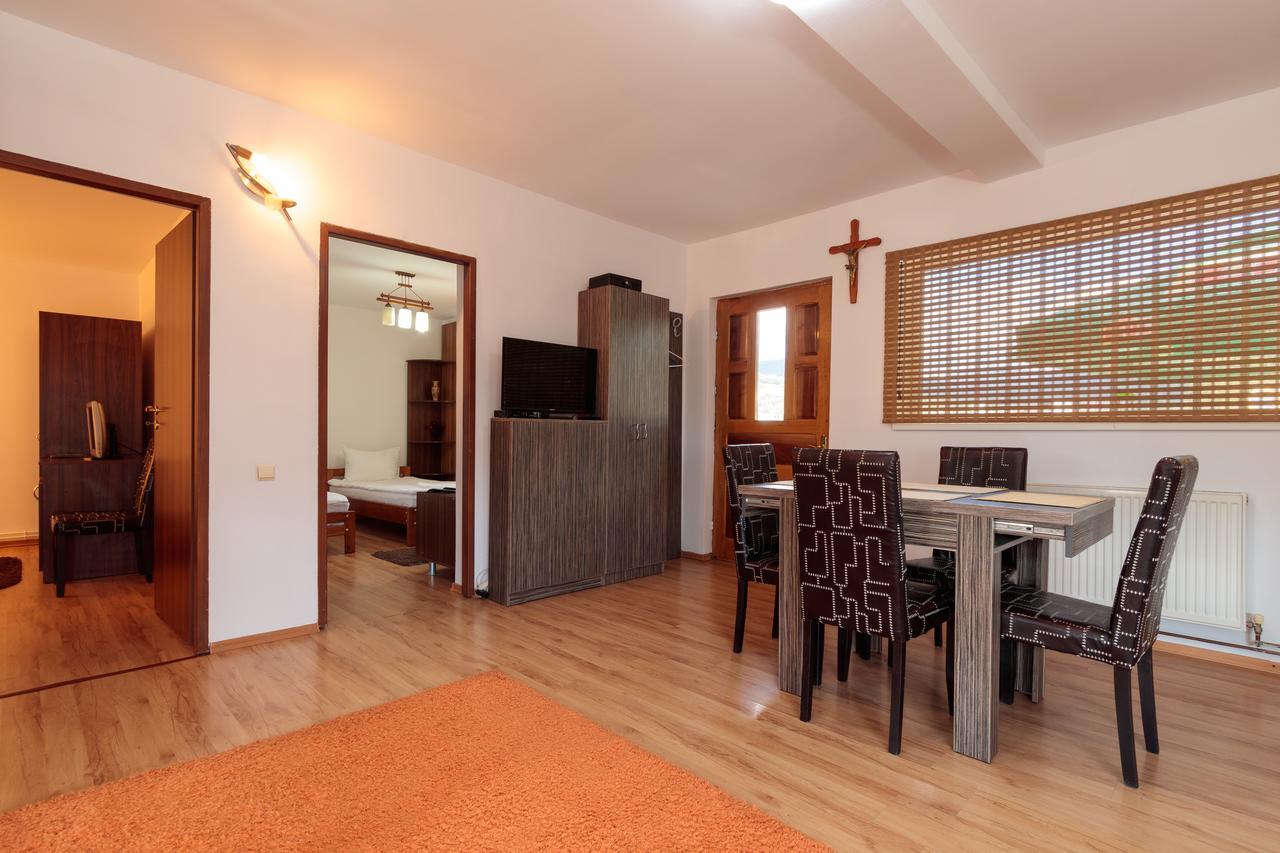 Casa Arbo Hotell Călimăneşti Eksteriør bilde
